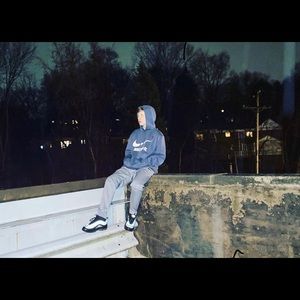 Meet your Posher, Jason